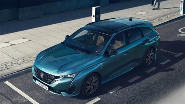 强势回归！全新标志308亮相国内颜值动力远超大众高尔夫