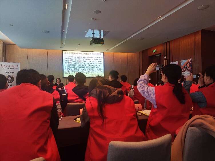 学剪纸手工视频,学剪纸手工花