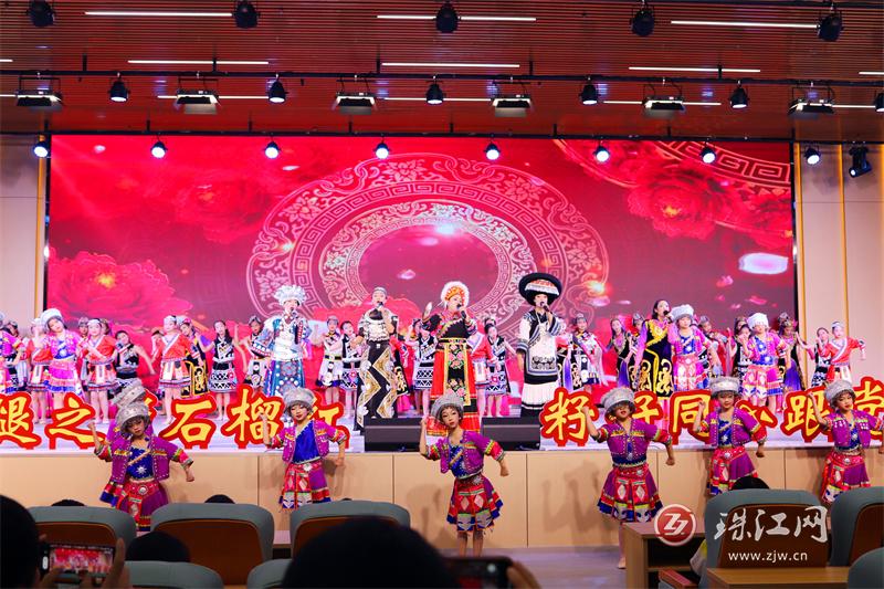 宣威西宁中心学校：唱响民族团结进步歌共叙民族团结情