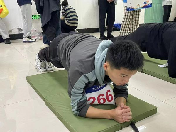 体能好的女生有什么优势,高中女生超强体能