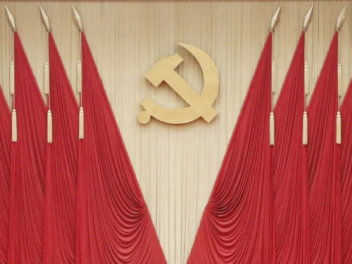 2021年11月24日热点新闻,今晨新闻热点大事件