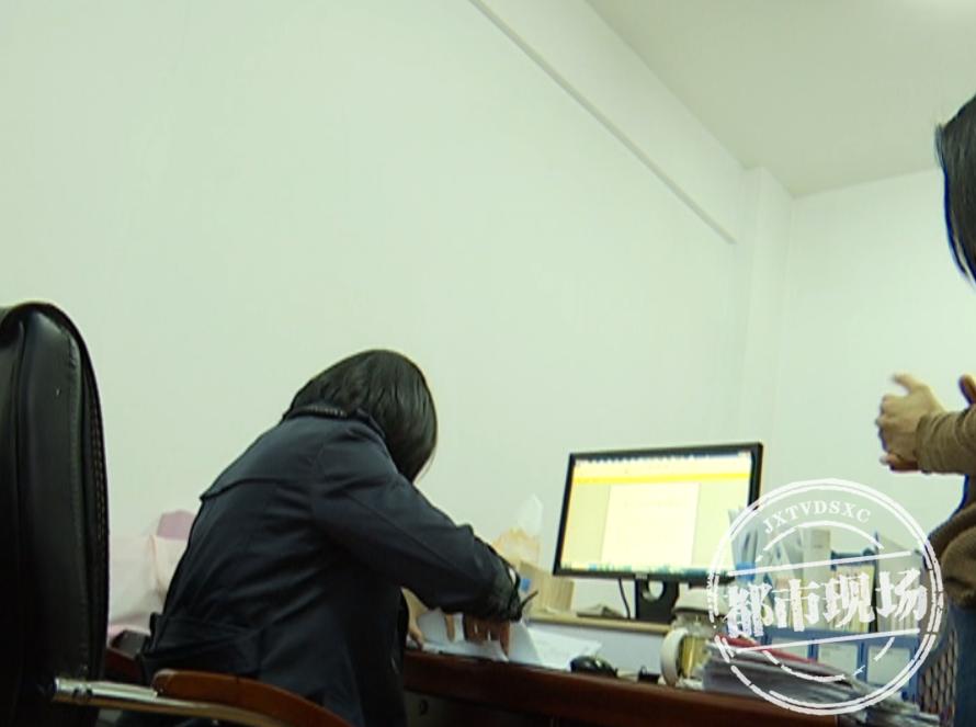 女子在南昌“优壹美”做拉皮手术结果右脸松弛还多了两道疤