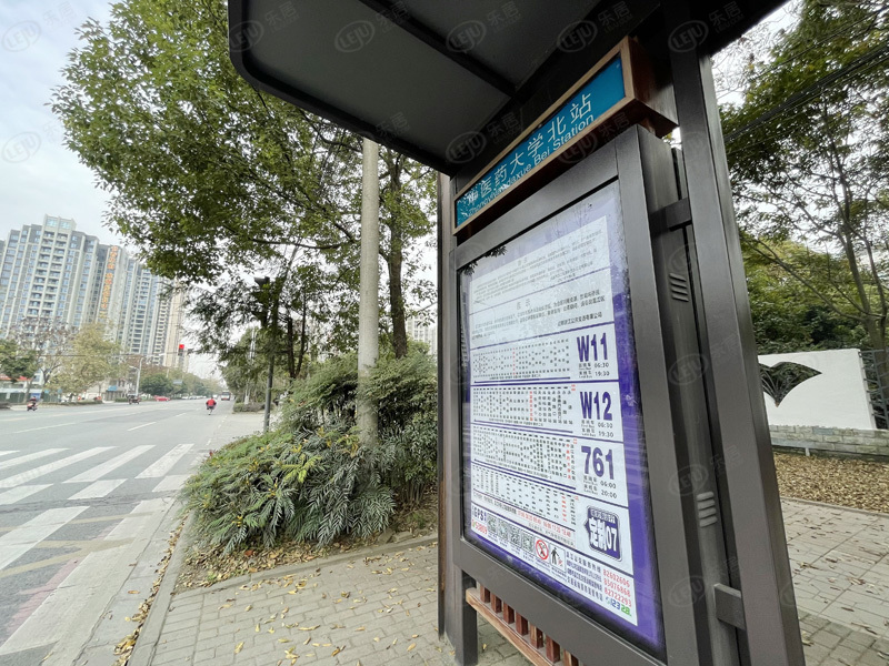 温江大学城二手房推荐住宅,温江带装修首付10万的住宅