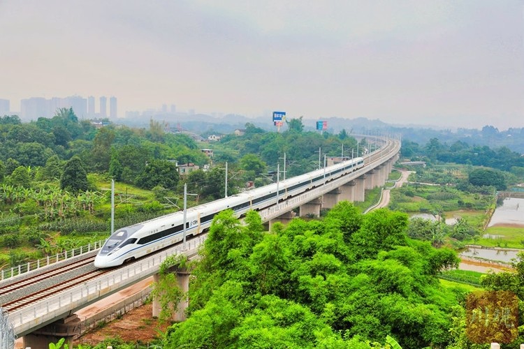 成都将启动重污染天气预警,成都重污染天气预警公交免费