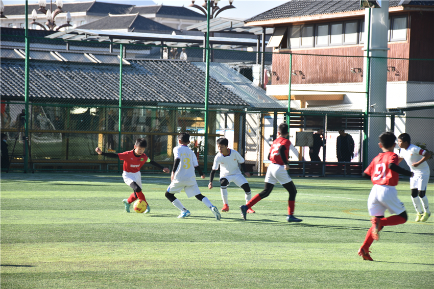 丽江足球青训俱乐部报名,丽江足球青训比赛
