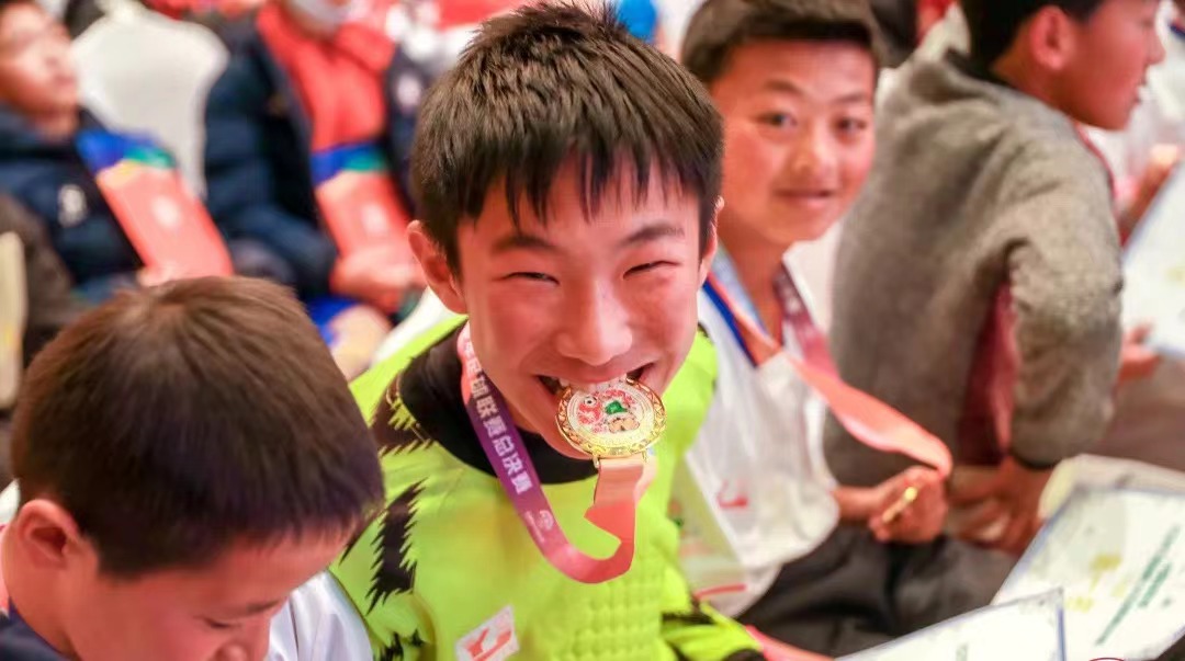 丽江足球青训俱乐部报名,丽江足球青训招生