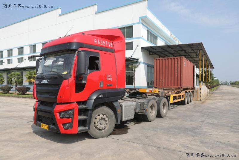 江铃威龙到底怎么样？究竟值不值得买？这位驾龄超20年的老司机告诉你