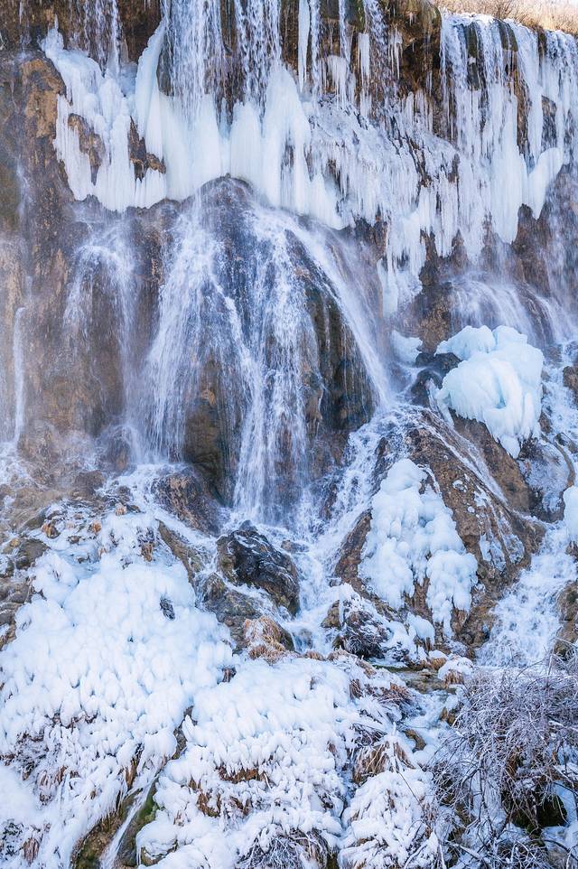 冬日九寨童话世界,九寨沟翠海蓝冰