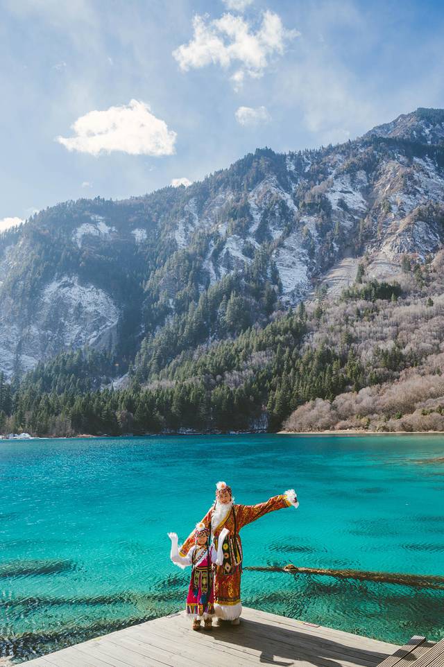 冬日梦幻童话九寨沟12月出发,九寨沟翠海蓝冰