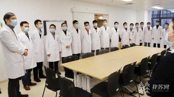 肩膀受伤严重,肩膀受伤半年一直疼痛怎么办