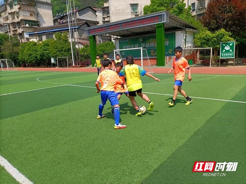 安化县萸江学校：“双减”政策落地生根班级联赛铸就品牌