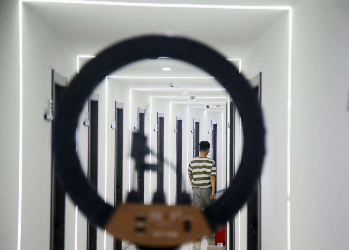 辛巴售卖瑜伽裤,辛巴卖假瑜伽裤