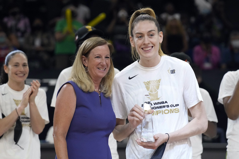 小米签下荣耀代言人,小米新签品牌代言人