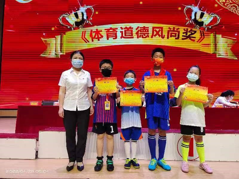 义门镇中心学校足球联赛,合山镇中心学校中小学足球联赛