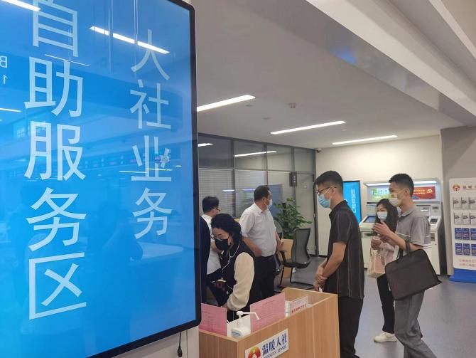 云端搭台直播揽才章丘区人社局助企招引上门送岗