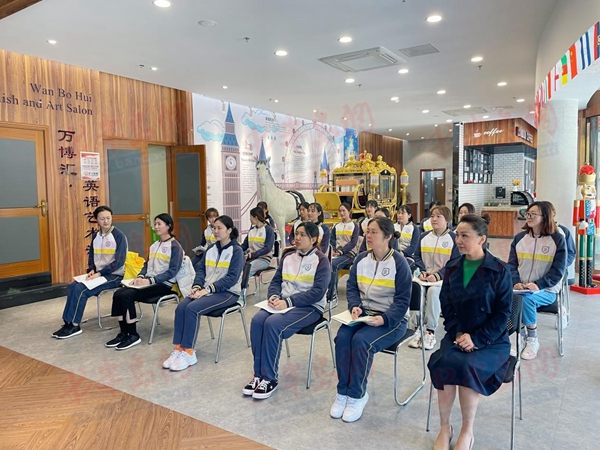 楂樿川閲忕殑鍥湰鏁欏鐮斾慨娲诲姩,浼樿川鍥湰璇剧▼