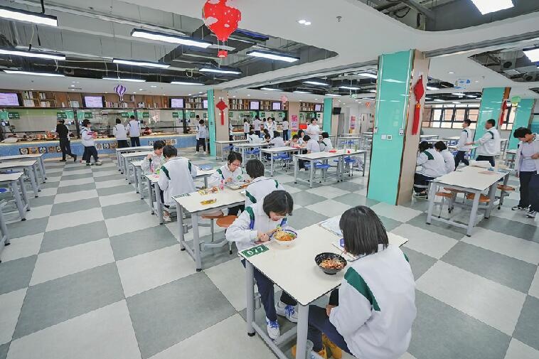 济南市寄宿重点初中,济南有哪些全寄宿的高中