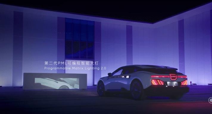 造型对开门,高合汽车机械臂