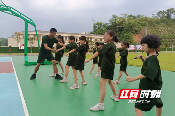 开展暖心工程暖兵心,消防部队暖心工程