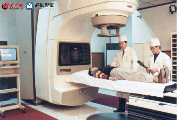 医路漫漫初心不改,医路漫漫不忘初心砥砺前行