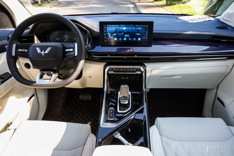 五菱星辰混动版最新测评,五菱星辰混动电劲版最新测评