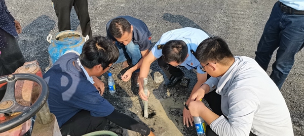 保障中秋节运输安全,中秋交警在岗保平安