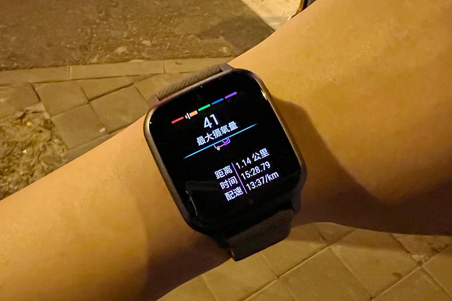 garmin浣虫槑venu2鏅鸿兘鎵嬭〃,浣虫槑d2charlie璇勬祴