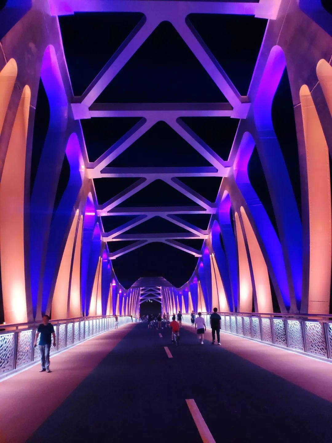 苏州山塘街网红打卡墙图片,山塘街有大变化