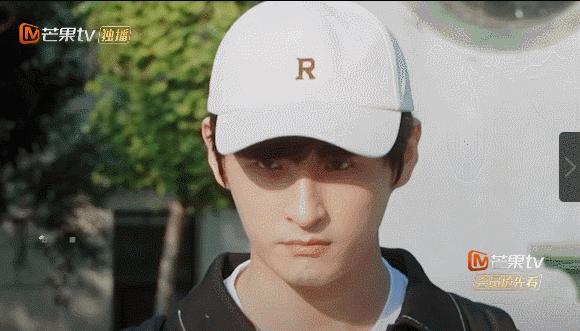 人变得越来越黄是怎么回事,为什么人的精神面貌会变