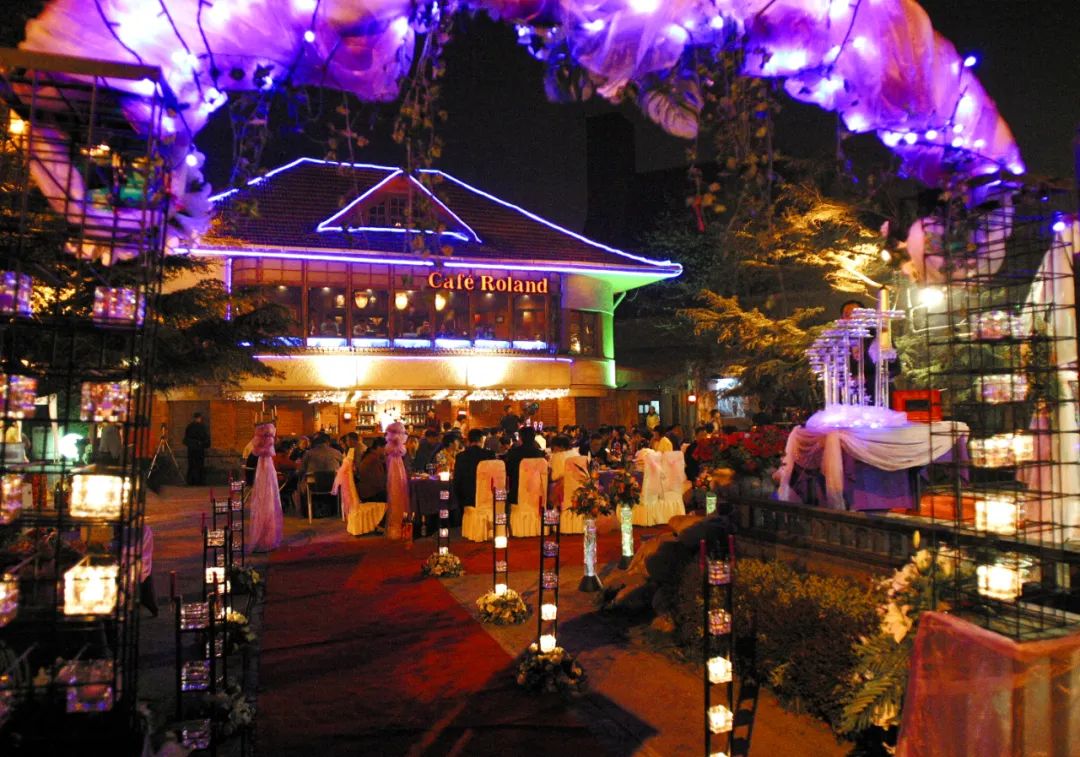 欠债4500万杭州卖烤肠的大叔,欠债4600万大叔卖烤肠赚6亿