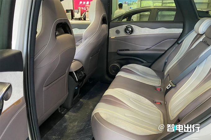 比亚迪护卫舰4s店补漆价位,比亚迪07护卫舰4s店有现车吗