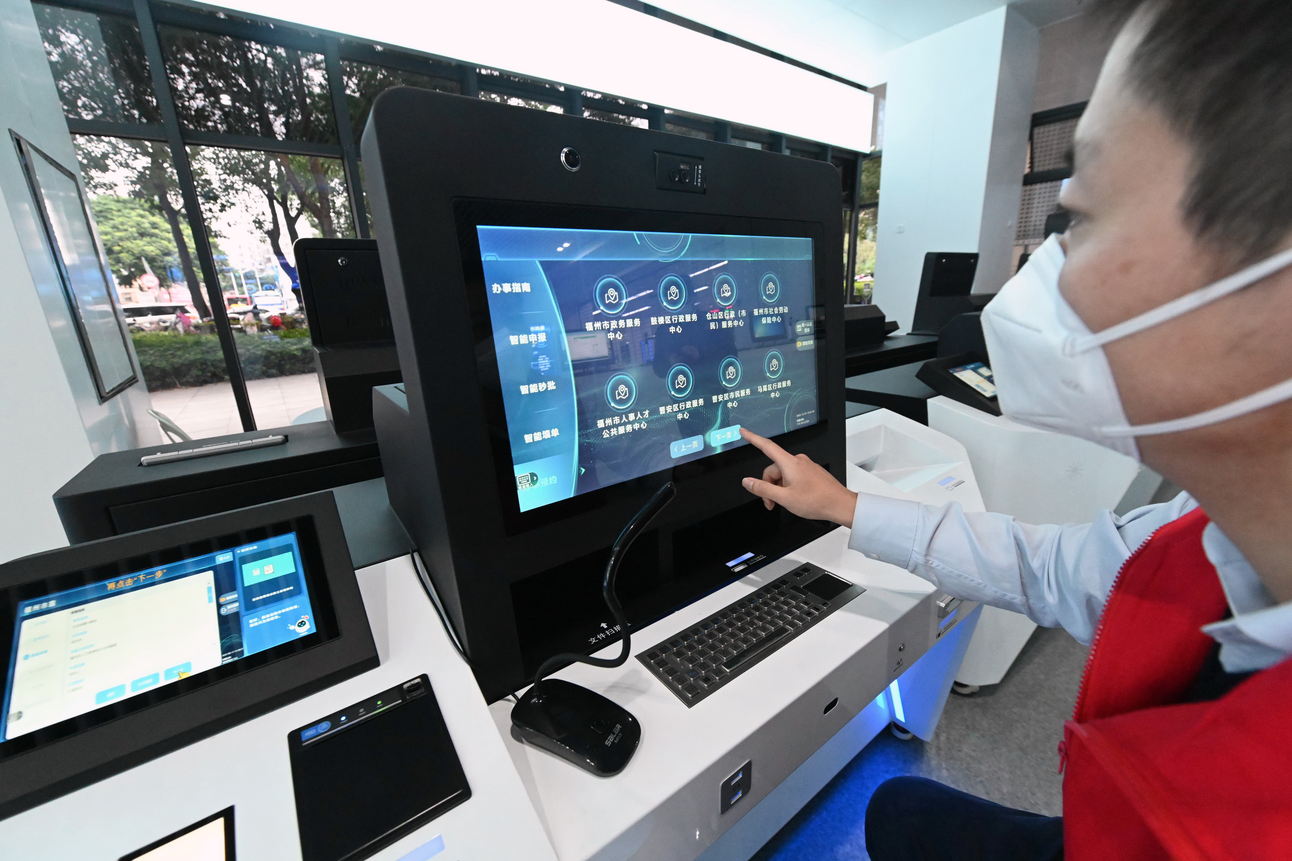 保护和激发市场主体活力人民日报,培育壮大新动能激发创新活力