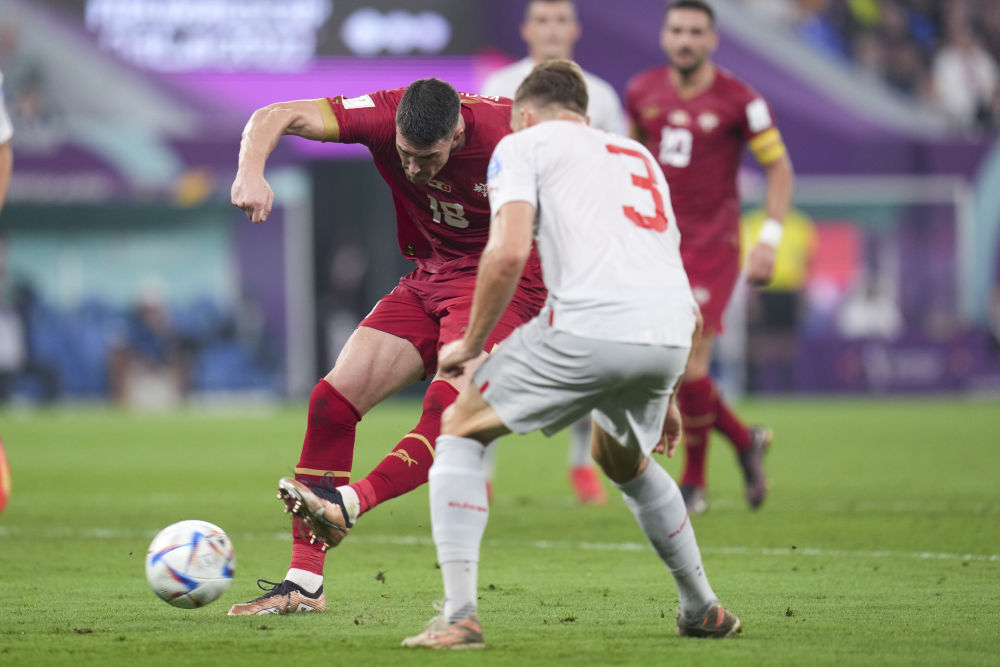 孙兴慜绝杀澳大利亚韩国反应,补时绝杀韩国2-1葡萄牙