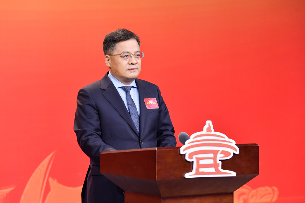 车景华青岛市教体局局长,青岛市体育局车景华