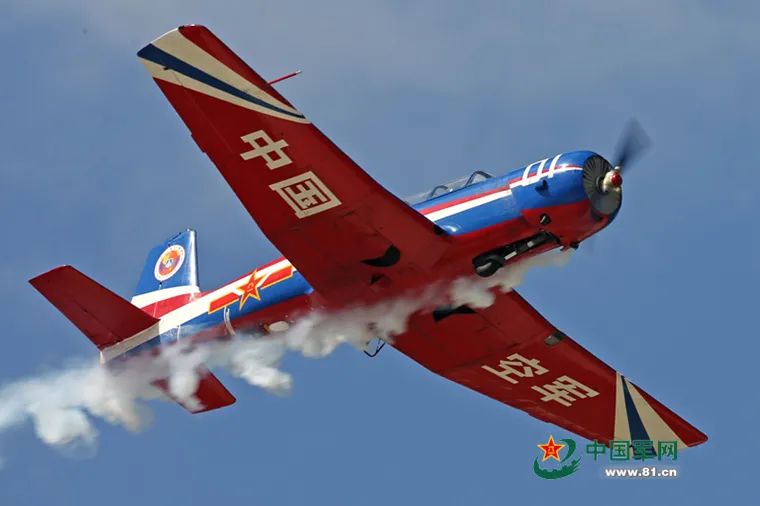 签了！民用初教6首单，雏鹰的常青之路