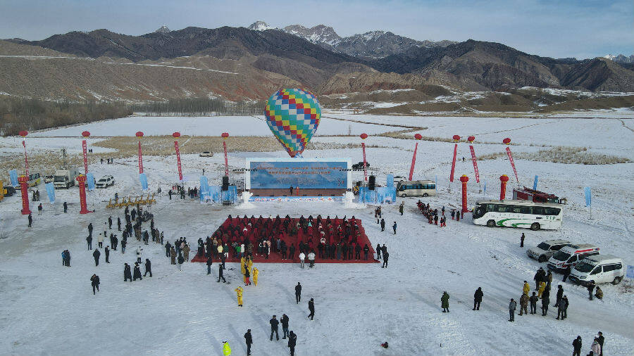 阿克苏地区“丝路冰雪季乐游阿克苏”冰雪文化旅游节启动