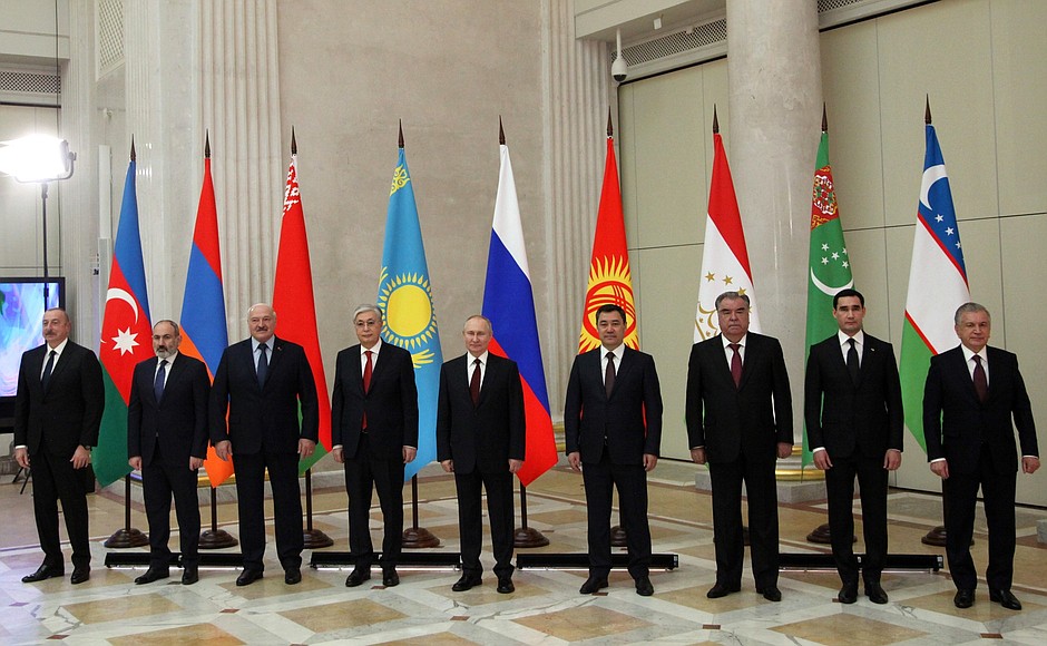 普京带领俄罗斯走出低谷的政策,普京与独联体国家的视频会议