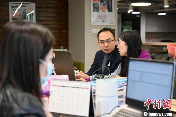 港青叶兴华在湾区做“超级联系人”：搭平台寻机遇系乡情