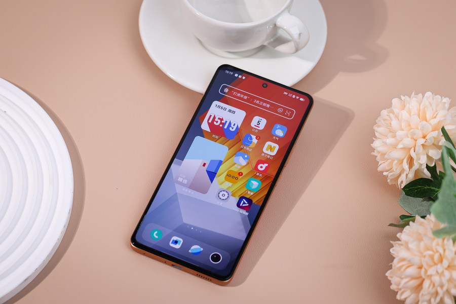 vivo与oppo都是最新旗舰机你选谁,vivo和oppo最新款哪一款比较好