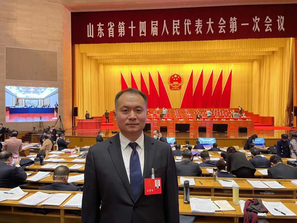 *会两**面对面丨强省建设青岛力量代表委员热议*会两**收获满满，团结实干奋进新征程