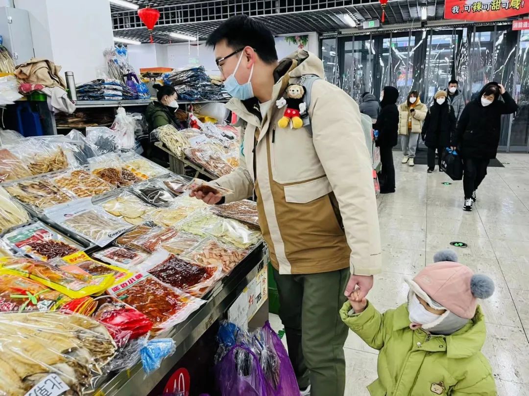 春节期间，北京游客金同森一家三口“游”到延吉——在美丽延边，过别样幸福年