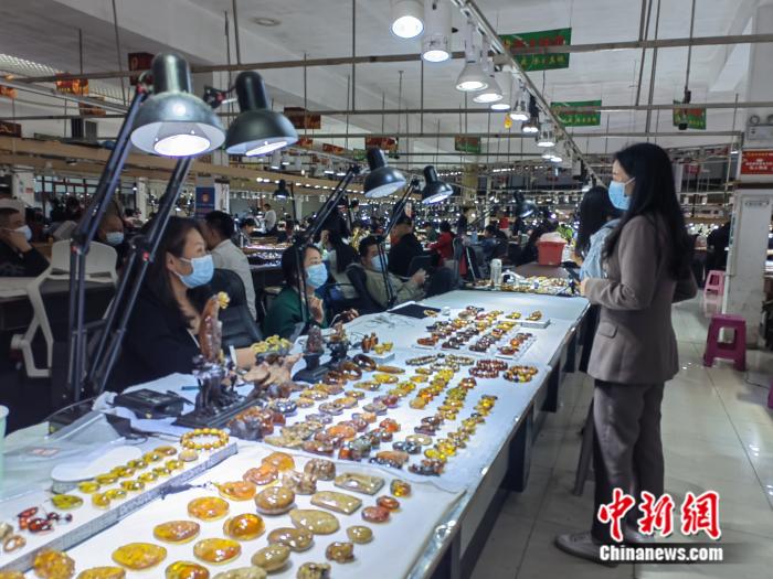 云南腾冲珠宝市场,腾冲珠宝行业