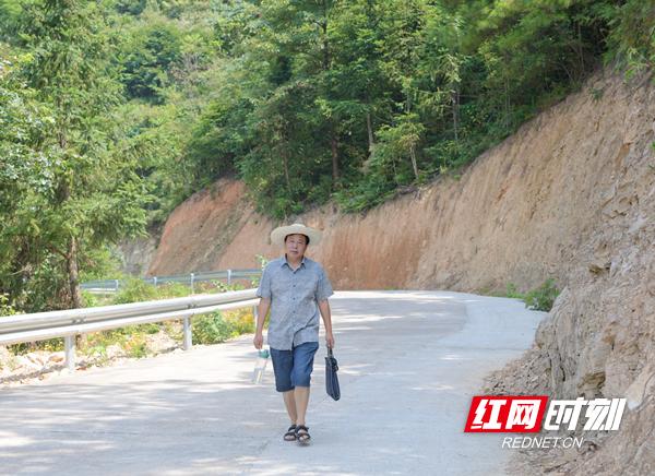 向泽忠：我的驻村故事