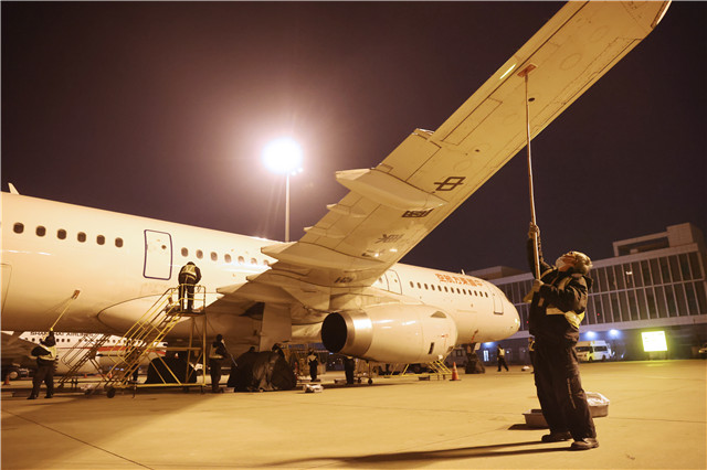 飞机是否要洗,飞机清洗需要哪些条件