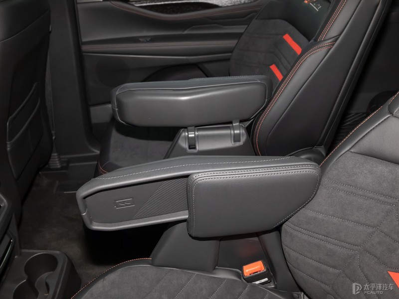 锐界plus2022款四驱七座落地,2015年锐界2.0t四驱七座二手车