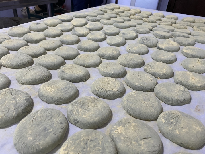 日销三四百斤全国各地顾客都来买它舟山这款“春季限定”美食有何魅力？