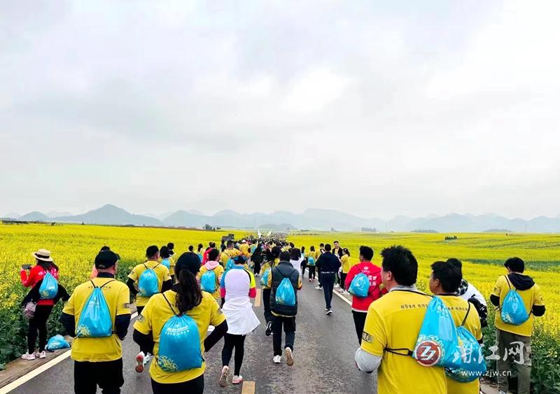 央视解说韩乔生,央视主持人韩乔生完整版