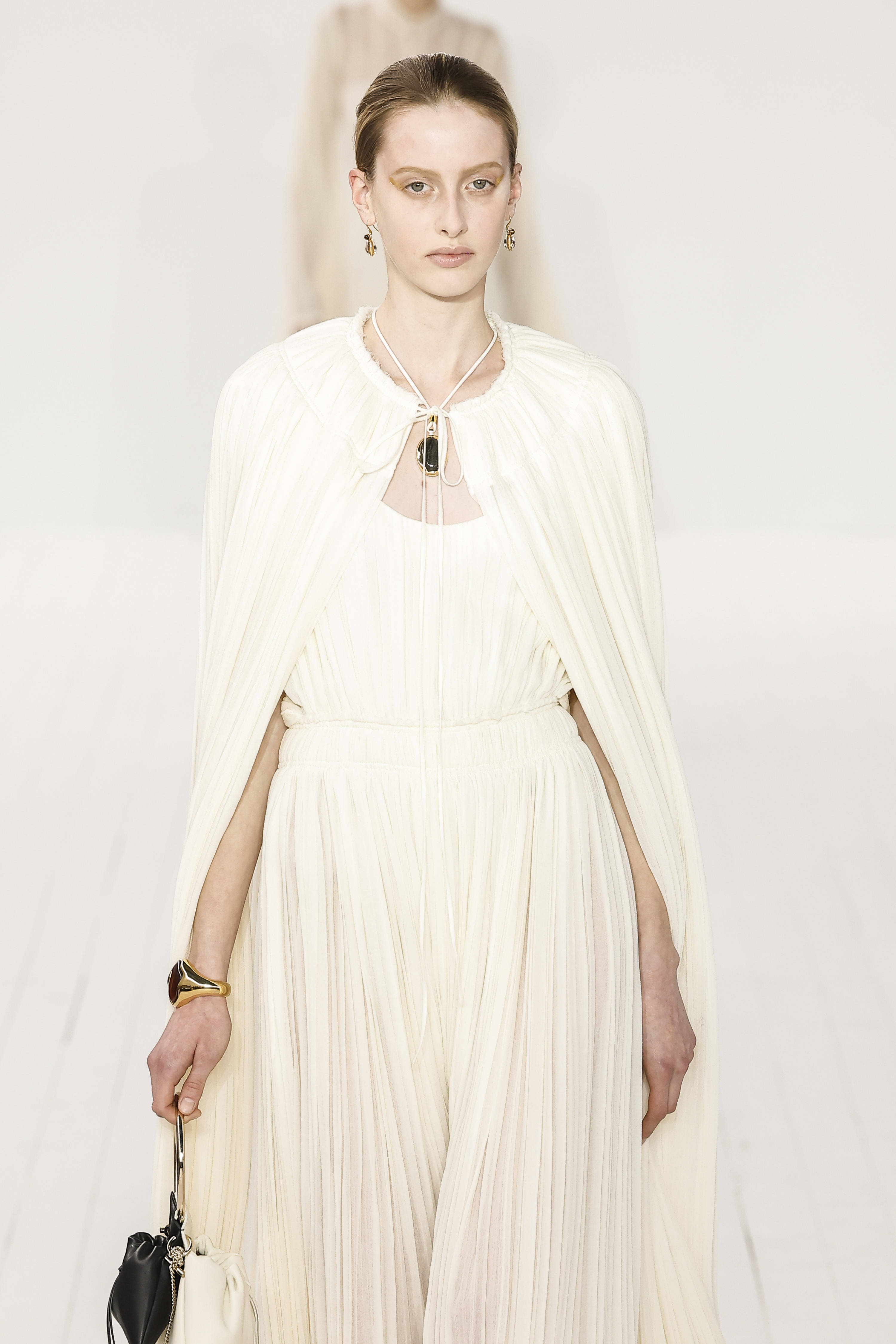 蔻依时装周,蔻依巴黎时尚时装周