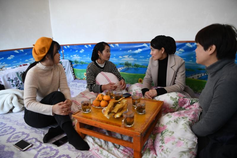 数字时代下乡村女性发展迎来新图景小县城涌现大批“数字木兰”