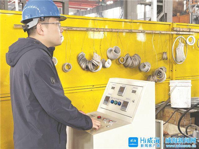 技术+市场“双引擎”，蔄山镇崛起“小巨人”